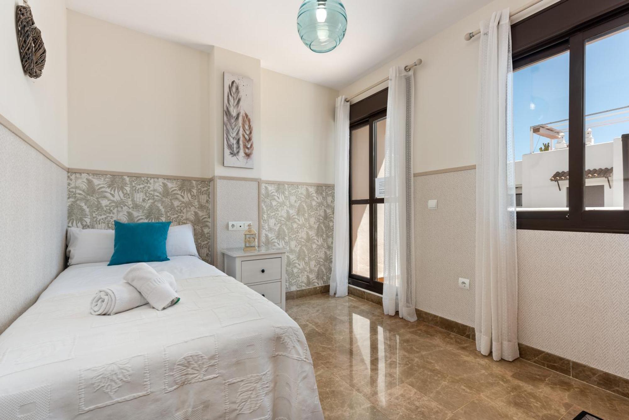 Golf Hills Bed and Breakfast Εστεπόνα Εξωτερικό φωτογραφία