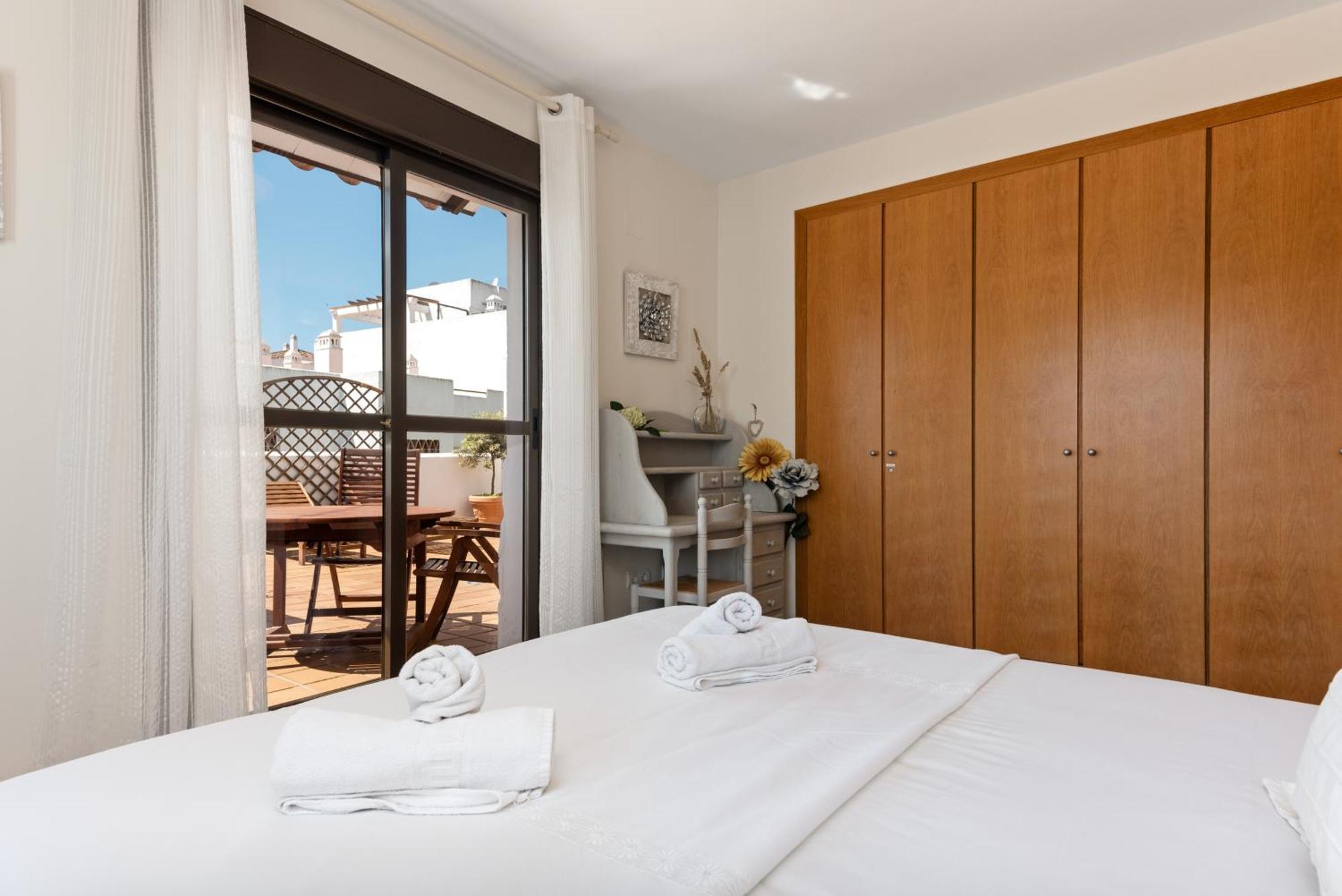 Golf Hills Bed and Breakfast Εστεπόνα Εξωτερικό φωτογραφία